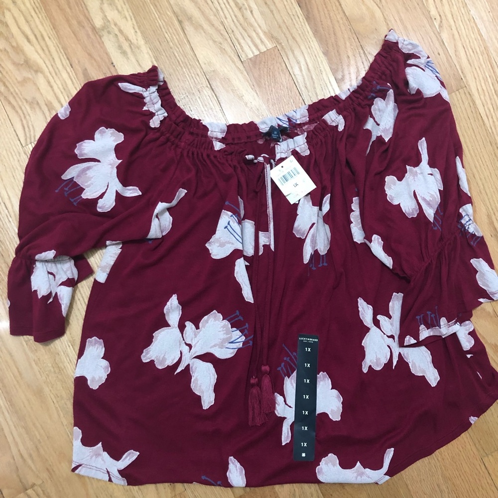 NWT Lucky Brand top. Size 1X